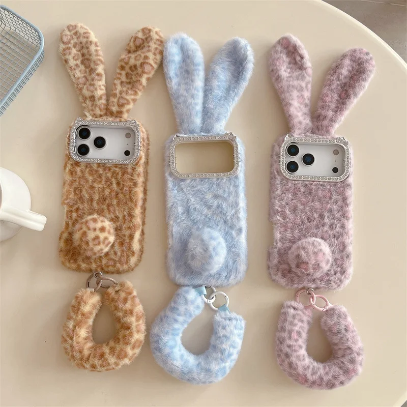 Casing Bulu Lembut Motif Kartu - Apple Iphone 15 ulasan dan harga